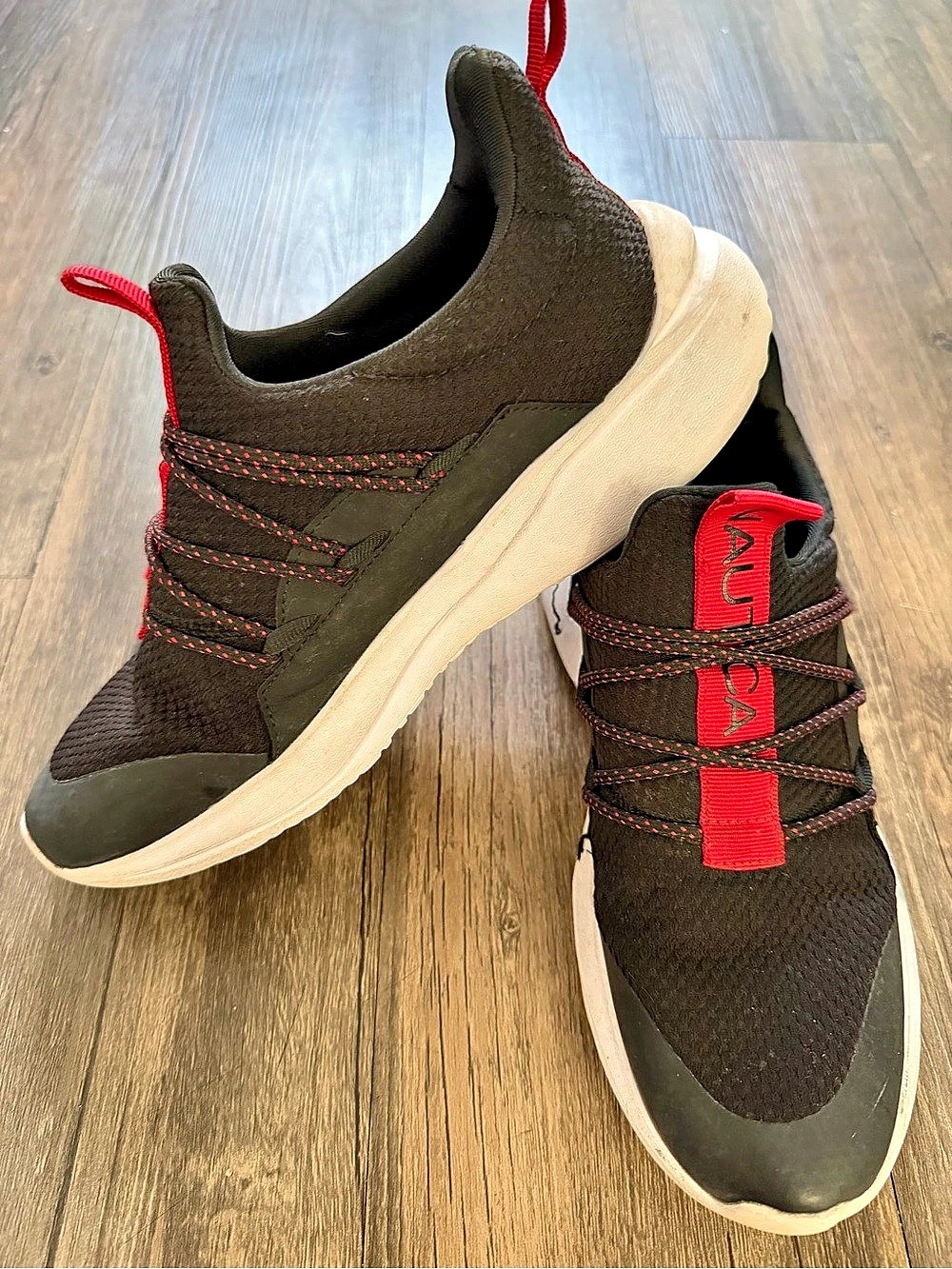 Nautica Swimmy Black Red Mesh Bungee Lace Athletic Sneakers Shoes Casual 7